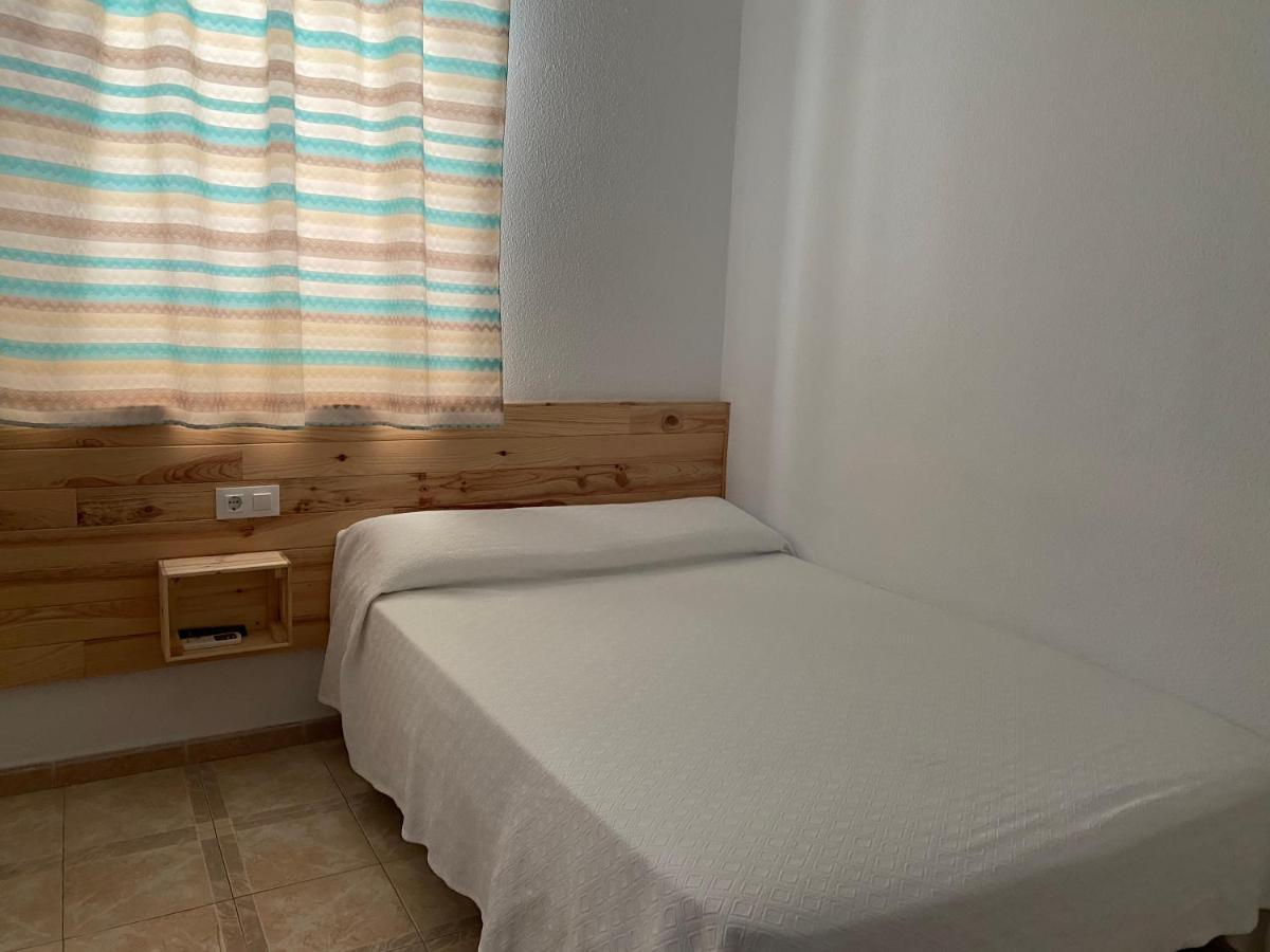 Hostal Barbate Esterno foto