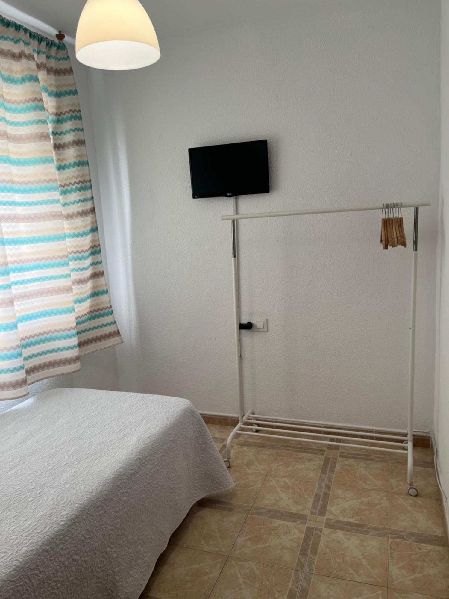 Hostal Barbate Esterno foto