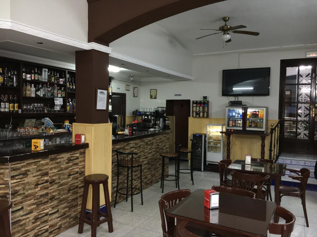 Hostal Barbate Esterno foto