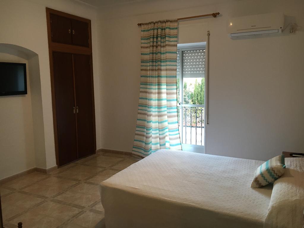 Hostal Barbate Esterno foto
